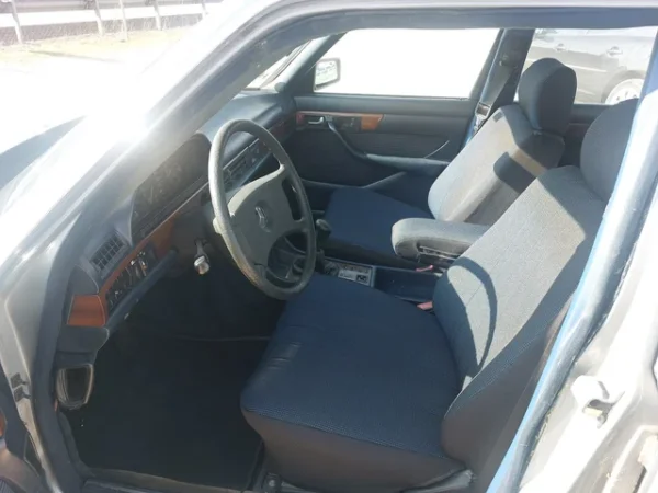 Mercedes-Benz Clase 280 SE - Imagen 6