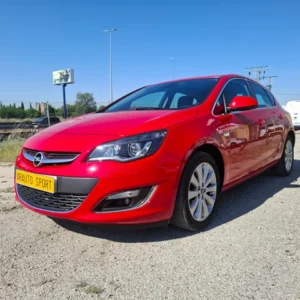 Opel Astra 1.4 turbo selective